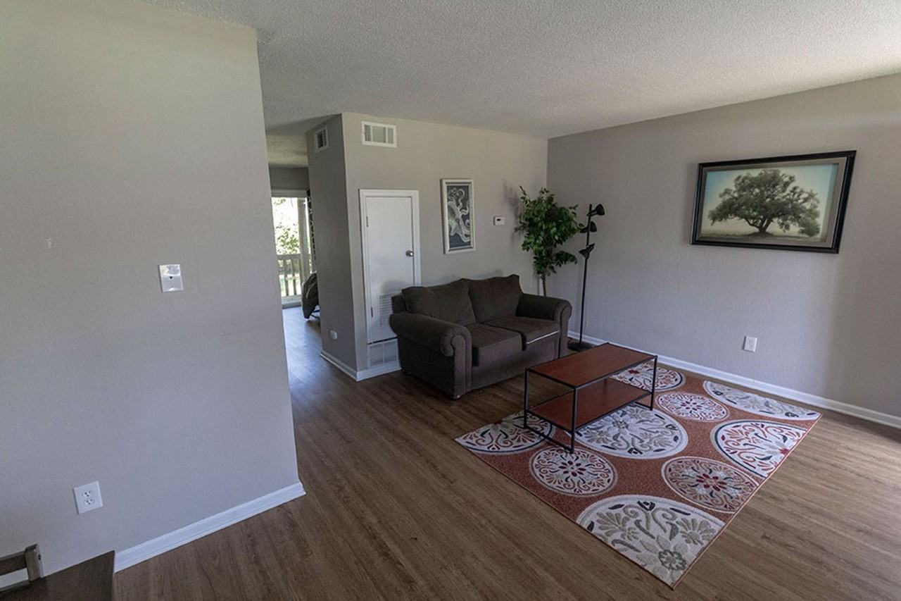 105 N Garth Ave #41 - Photo 2 of 20