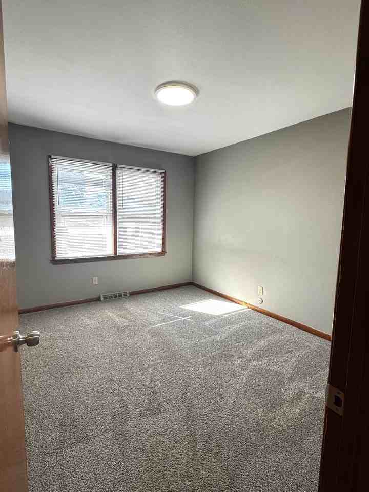 2424 Holmes St #2 - Photo 6 of 16