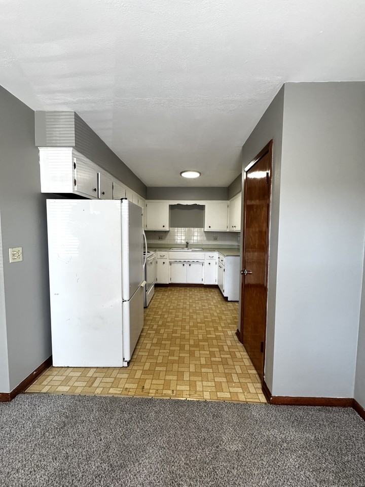 2424 Holmes St #2 - Photo 6 of 16