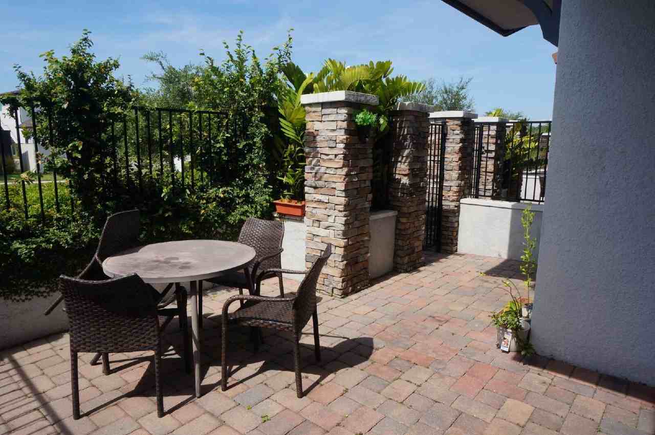 123 Kenny Blvd - Photo 2 of 14