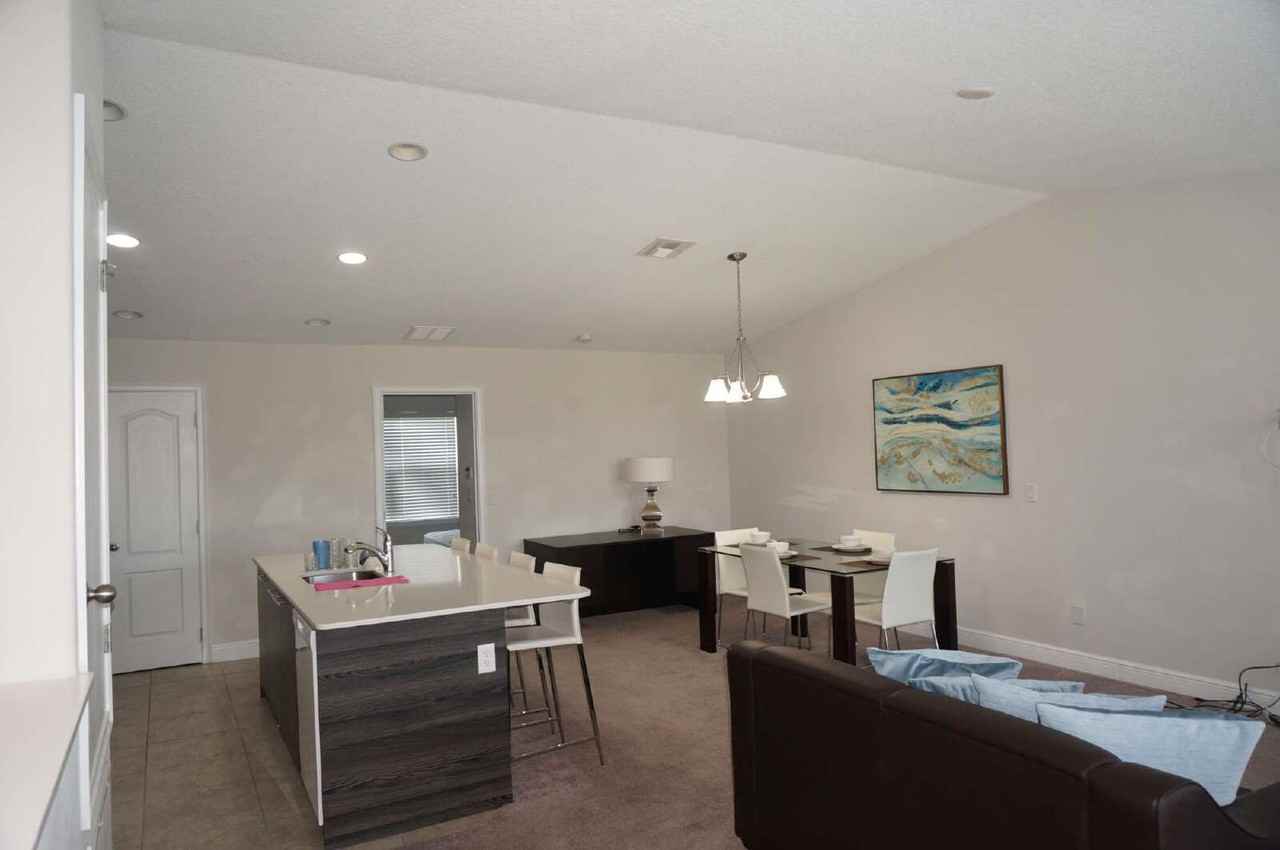 123 Kenny Blvd - Photo 4 of 14