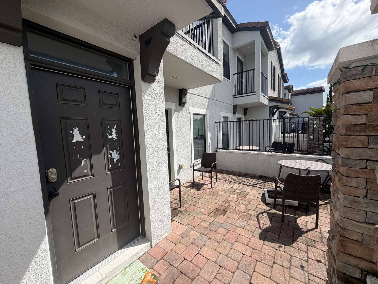 143 Kenny Blvd - Photo 2 of 11