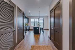 25 Minetta Ln - Photo 1 of 1