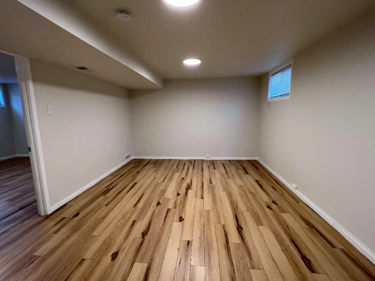 1001 E 22nd St Apt B - Photo 6 of 10