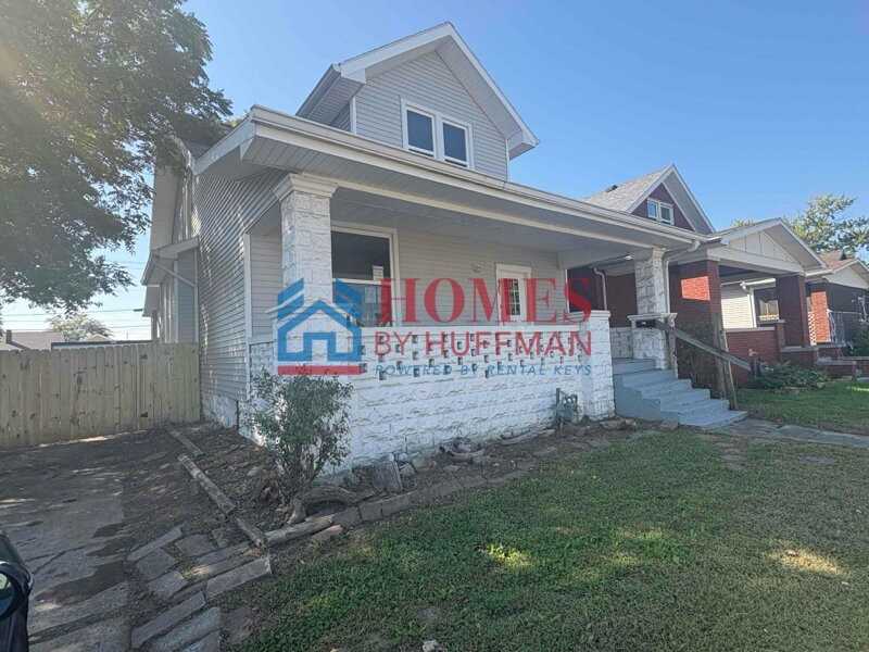411 Maxwell Ave - Photo 3 of 33