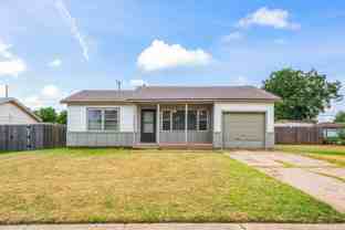 4823 9th St - Photo 1 of 1