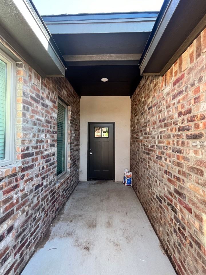 5102 58th St - Photo 2 of 19