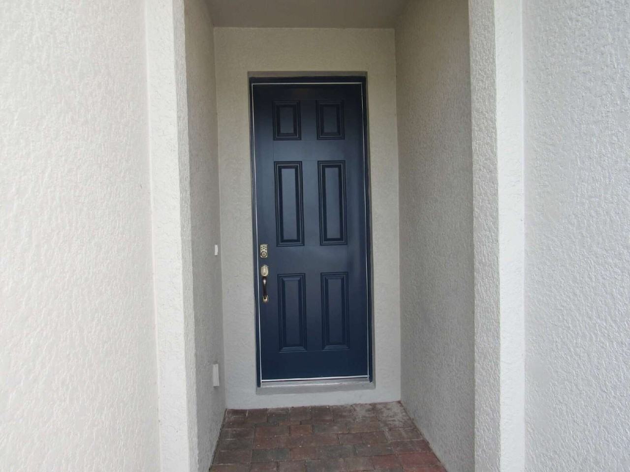 729 Ibiza Loop - Photo 2 of 22