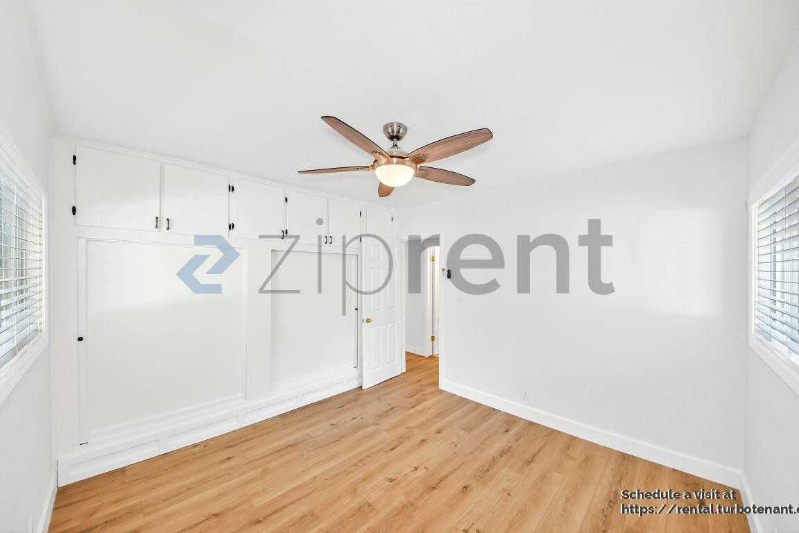 5183 Olivewood Ave - Photo 2 of 12