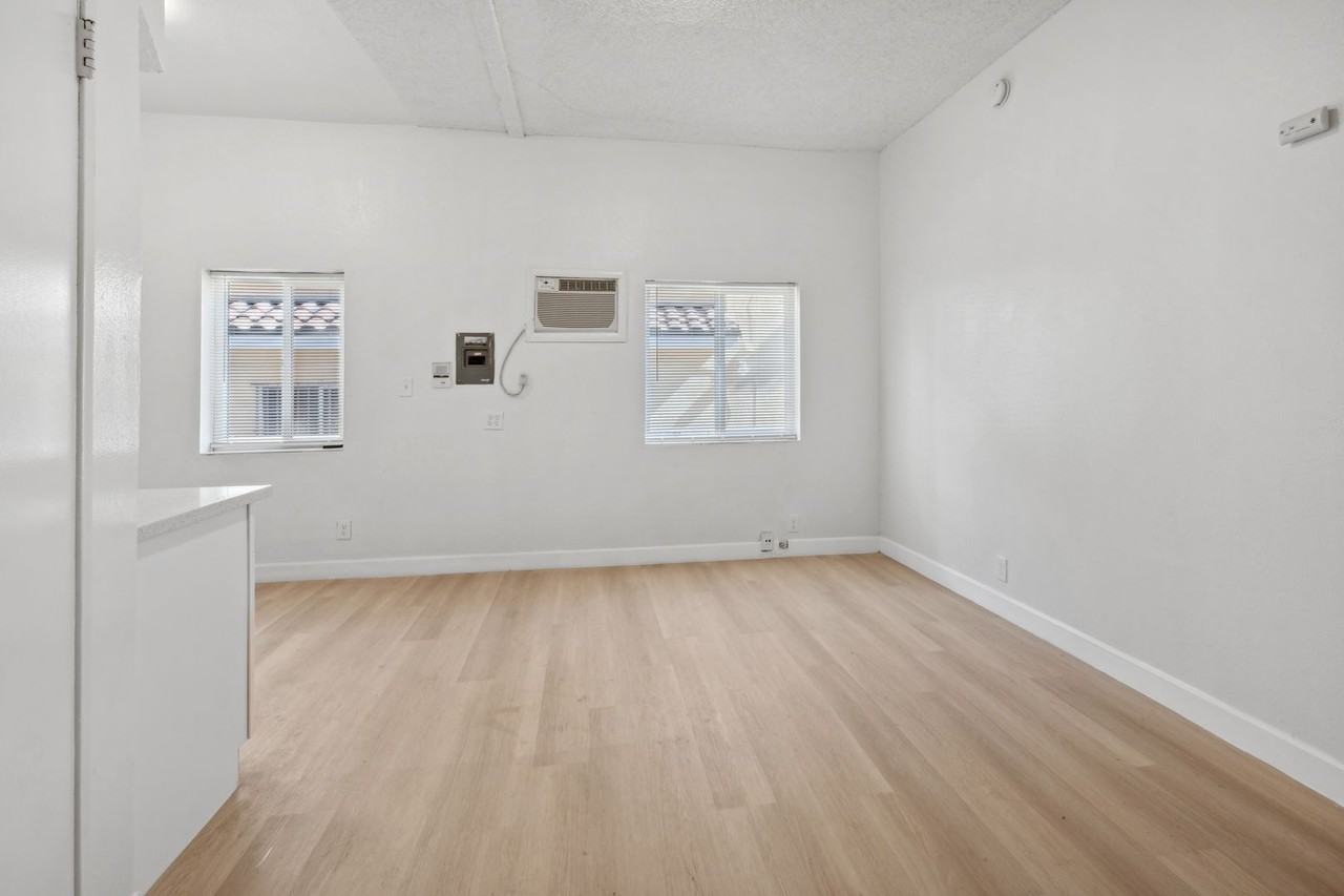 Apartment Community in Lincoln Heights - Photo 6 of 36