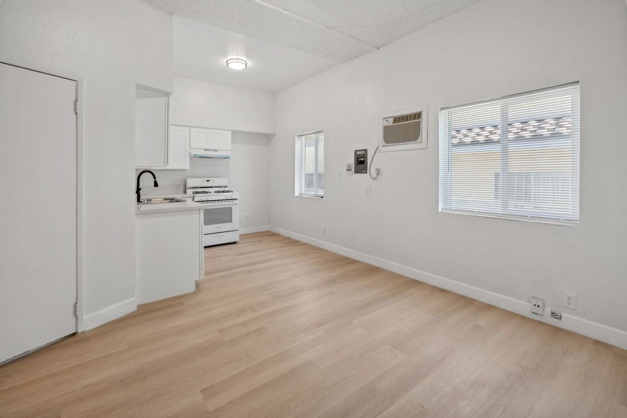 Apartment Community in Lincoln Heights - Photo 7 of 36