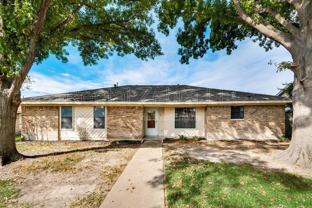 500 Woodhollow Dr - Photo 1 of 1