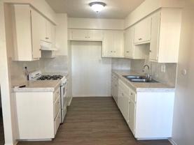 2801 W Warner Ave - Photo 1 of 1