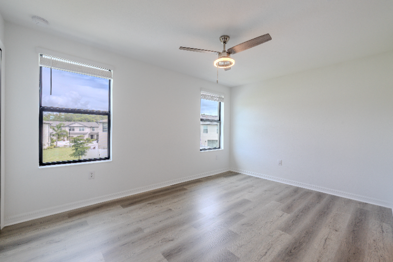 14310 Oviedo Place - Photo 6 of 29