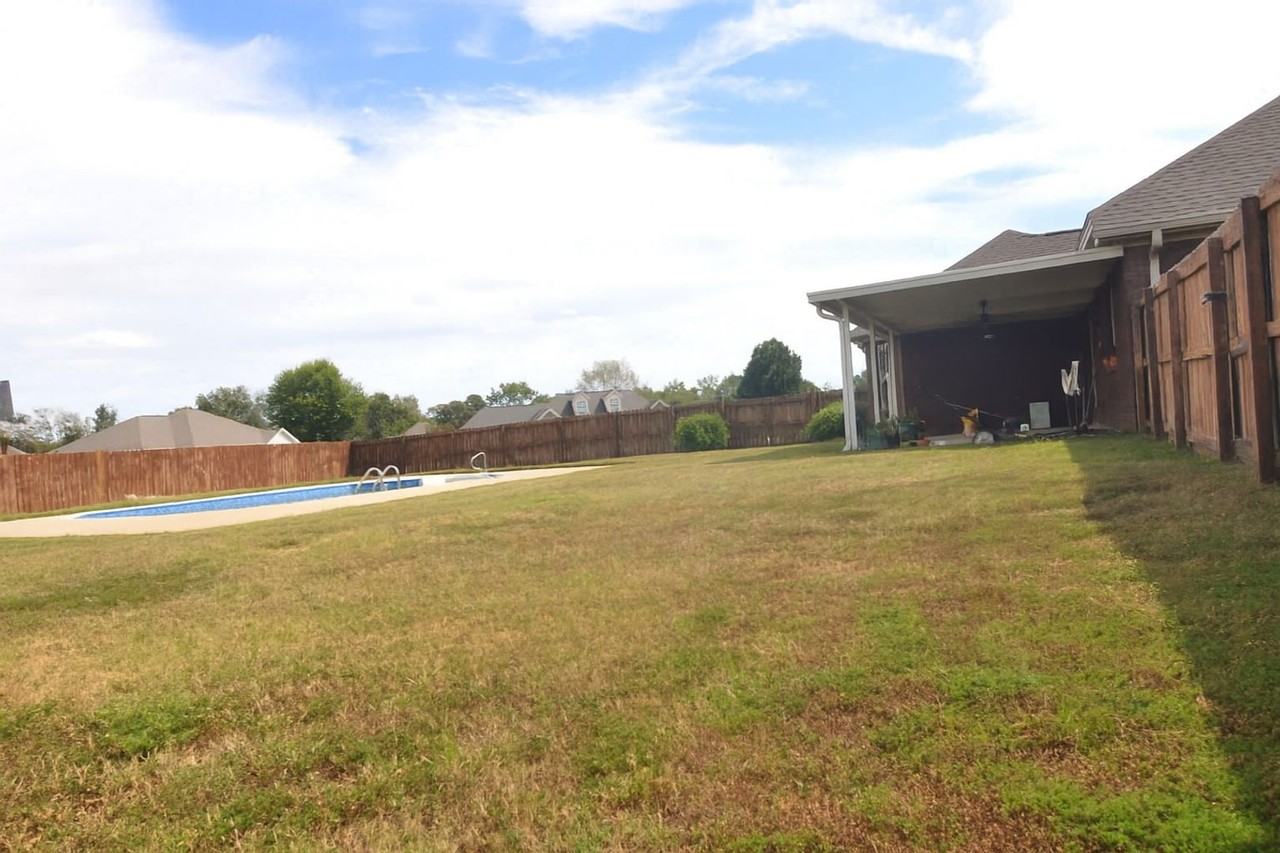 611 River Birch Drive - Photo 2 of 17