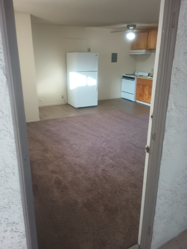 9435 California Ave #46 - Photo 2 of 13