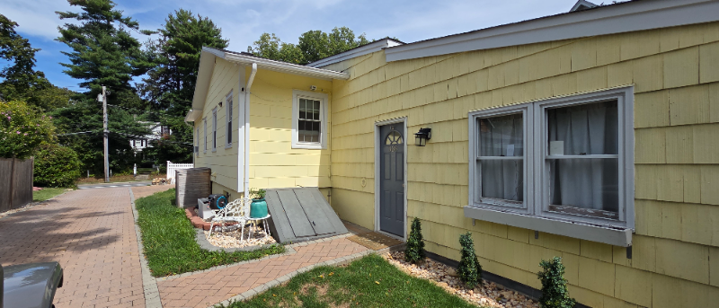 338 Main St - Photo 3 of 26