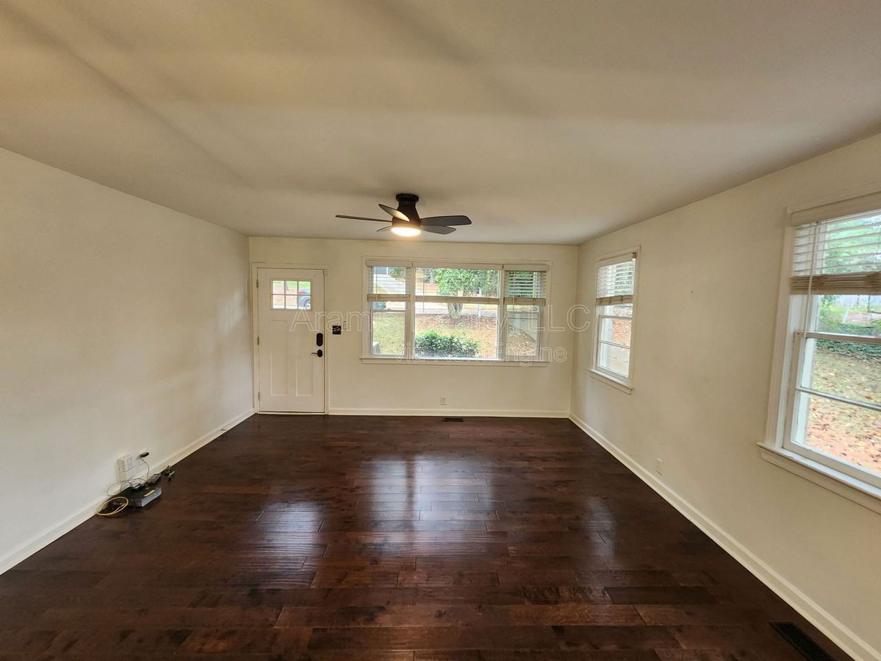 2599 E Tupelo St Se - Photo 2 of 14