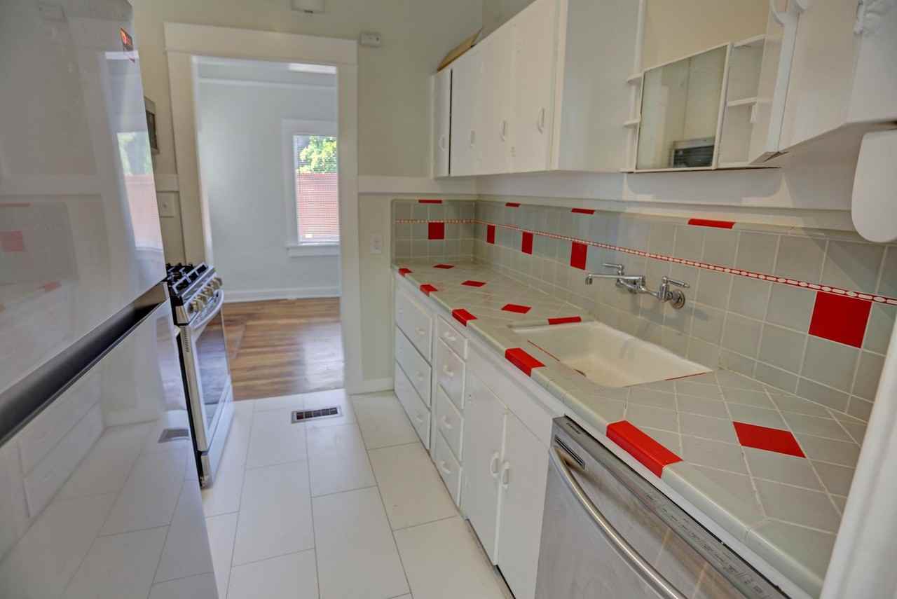 1509 E. 9th St. - Photo 5 of 45