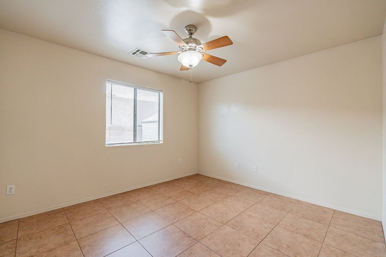 1428 E. Elm St. - Photo 6 of 50