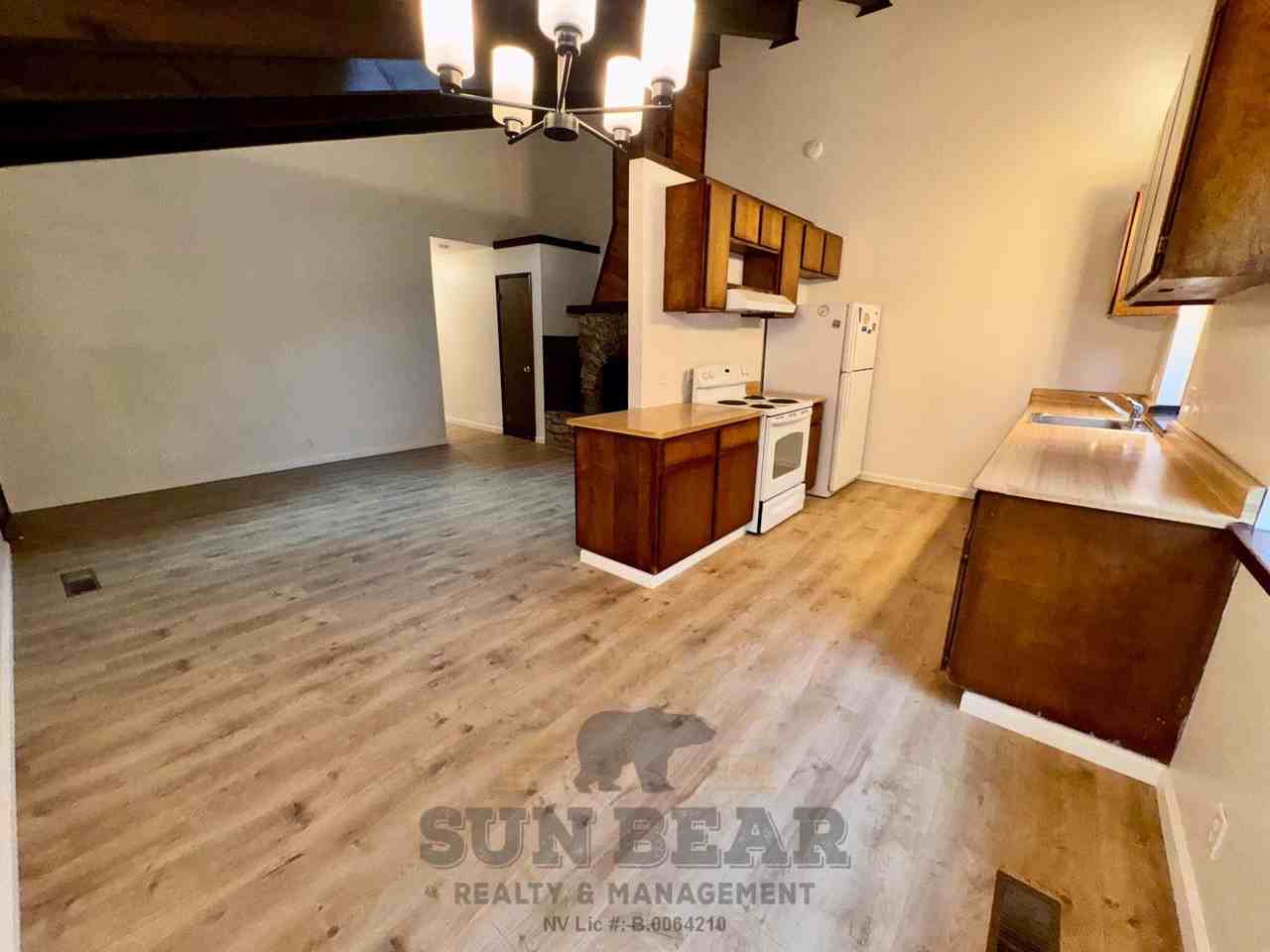 1033 Tomahawk Trl - Photo 5 of 25