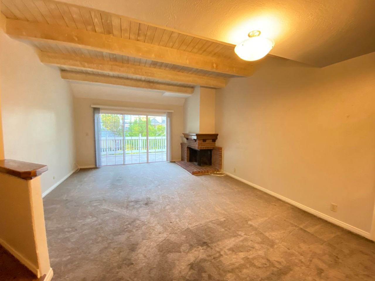 272 E 2nd St - Photo 5 of 35