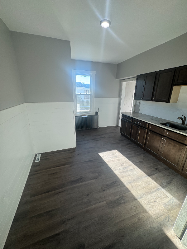 41 Chestnut St - Photo 2 of 10