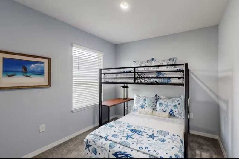 438 Sw Naftal Pl - Photo 6 of 20