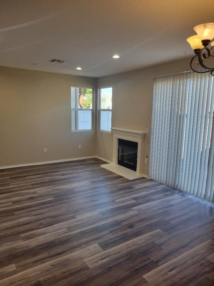 22119 Cajun Ct - Photo 3 of 16