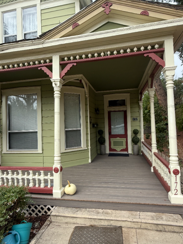 172 Orange St #1 - Photo 2 of 19