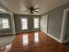 1603 Shelby St - Photo 1 of 1