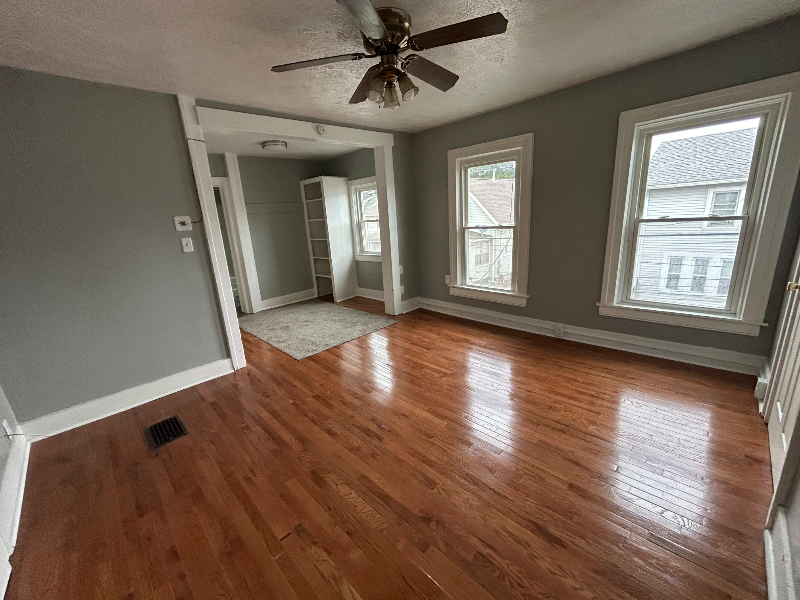 1603 Shelby Street - Photo 2 of 14