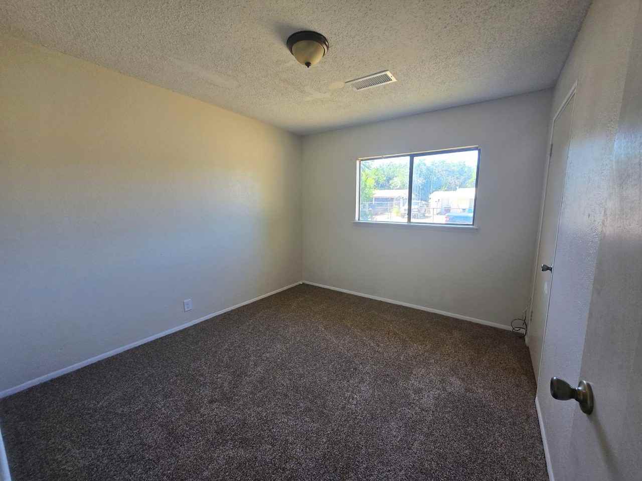 1019 South Michigan Avenue - Photo 7 of 17