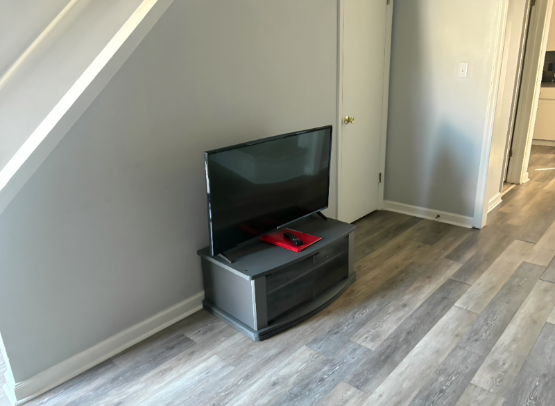 561 Brookside Ct - Photo 6 of 15