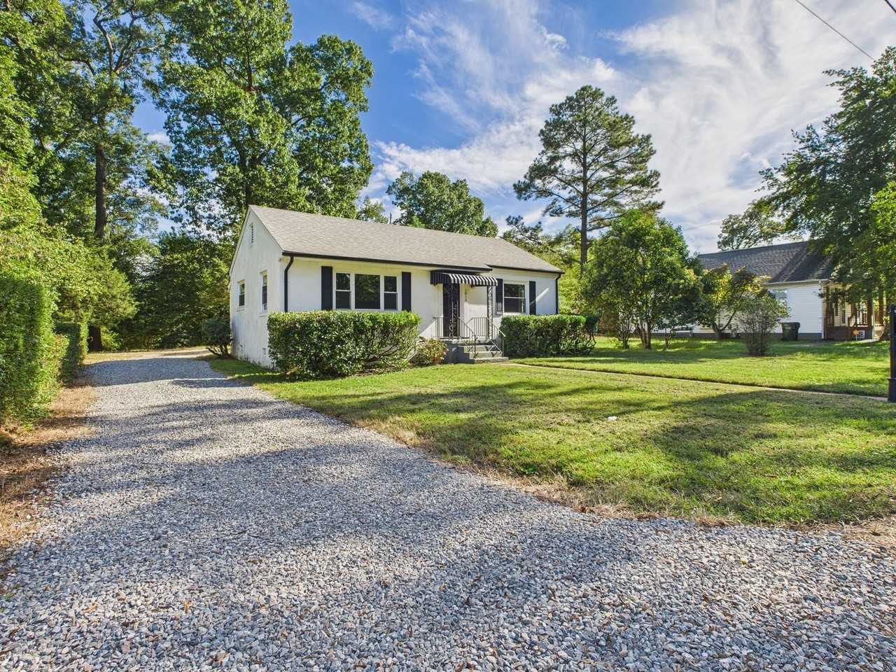 1815 Powell Road - Photo 3 of 30