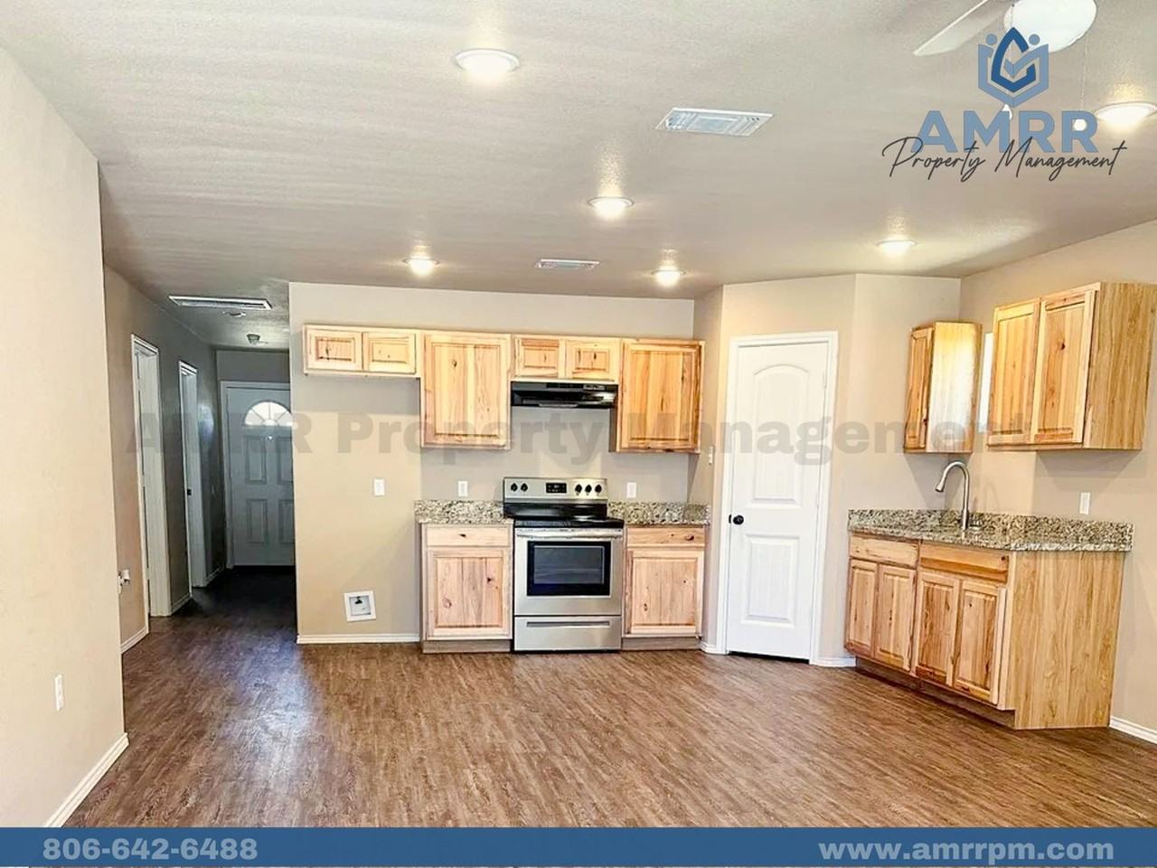 3411 E 17th St - Photo 2 of 15