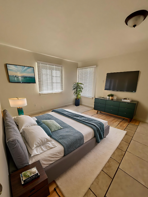 1402 N Willowbrook Ave #D - Photo 4 of 13