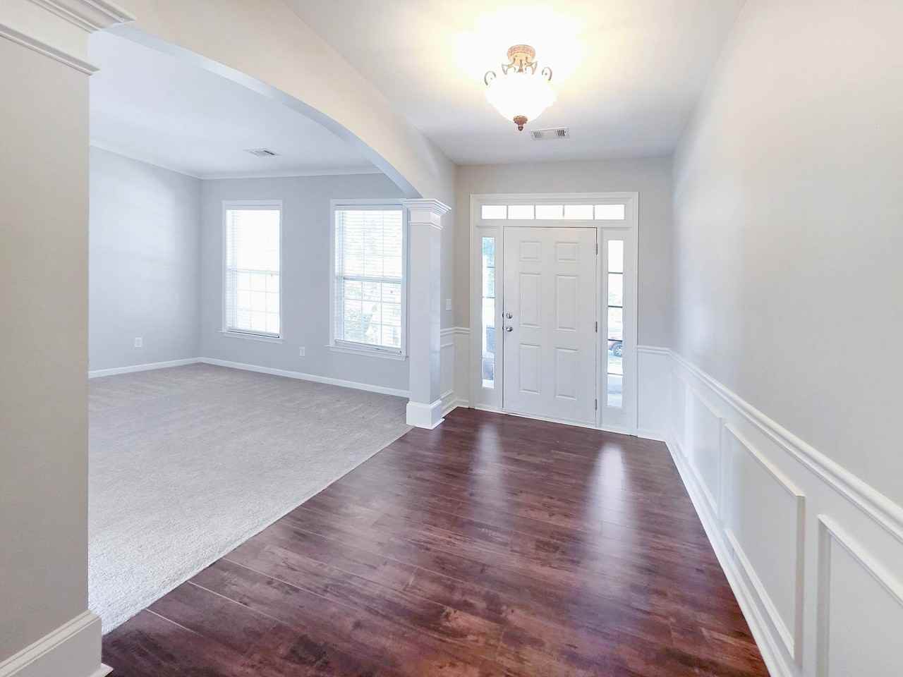 5425 Fieldfreen Drive - Photo 4 of 50