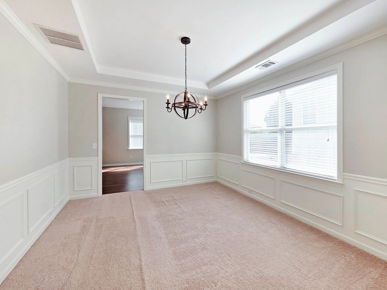 5425 Fieldfreen Dr - Photo 5 of 24