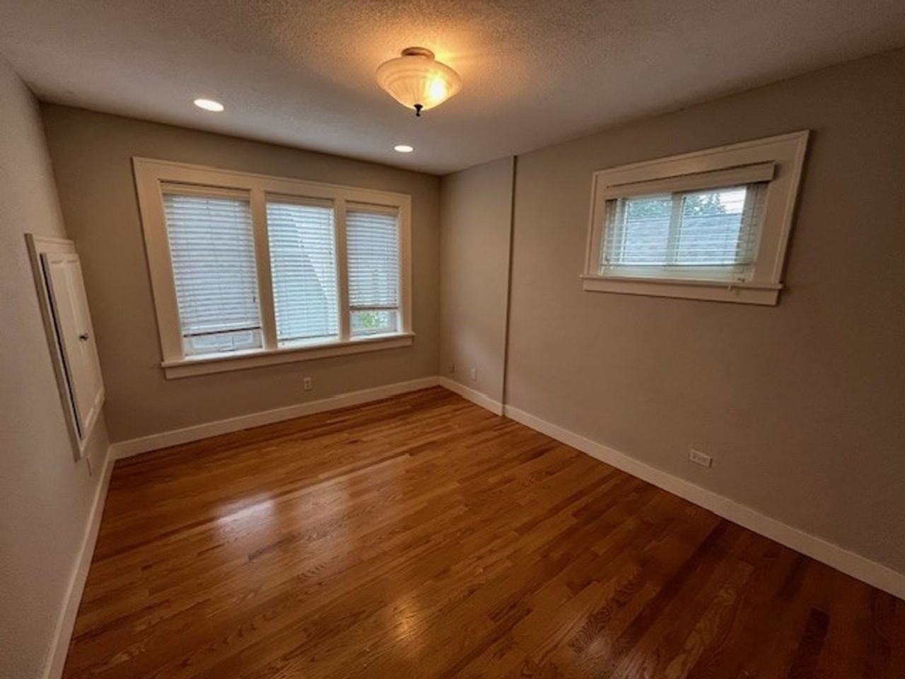 2109 N 39th St - Photo 6 of 21