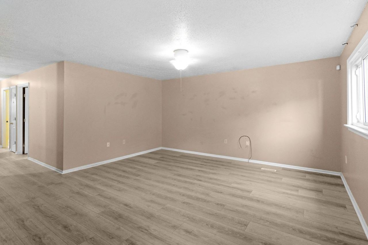 1336 Great Bridge Boulevard - Photo 7 of 15