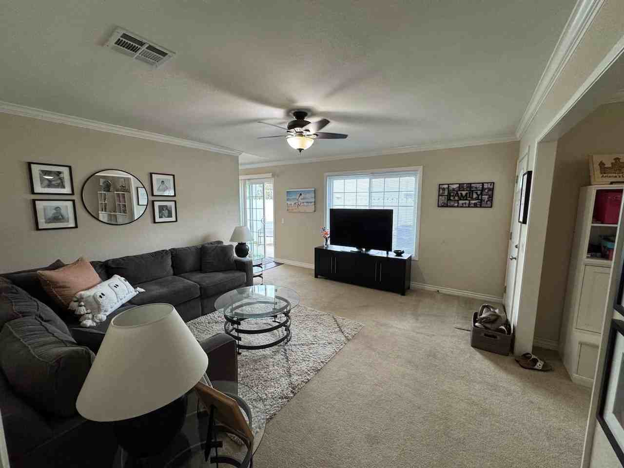 5369 Heather Street - Photo 6 of 12