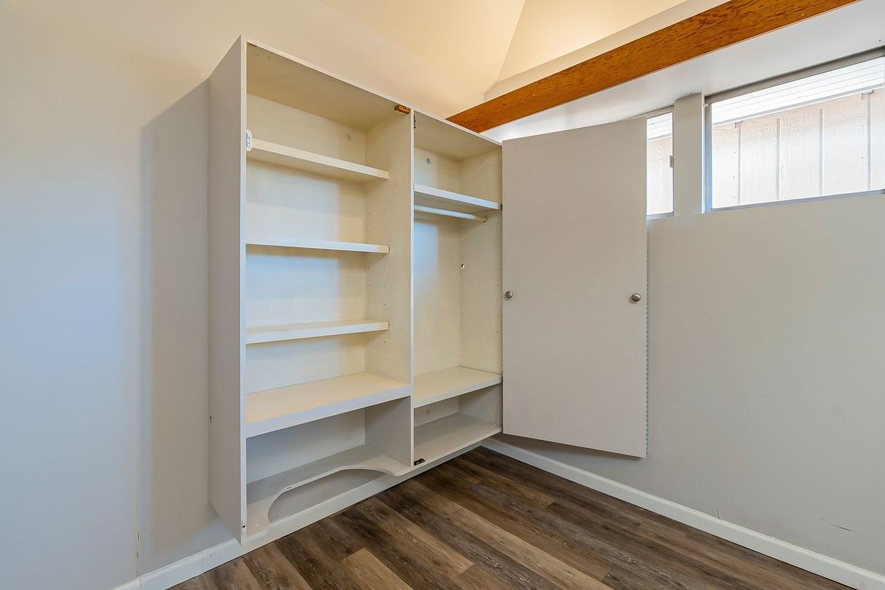 700 N. 7th Ave. ( Main House, A, B, C, D ) - Photo 3 of 6