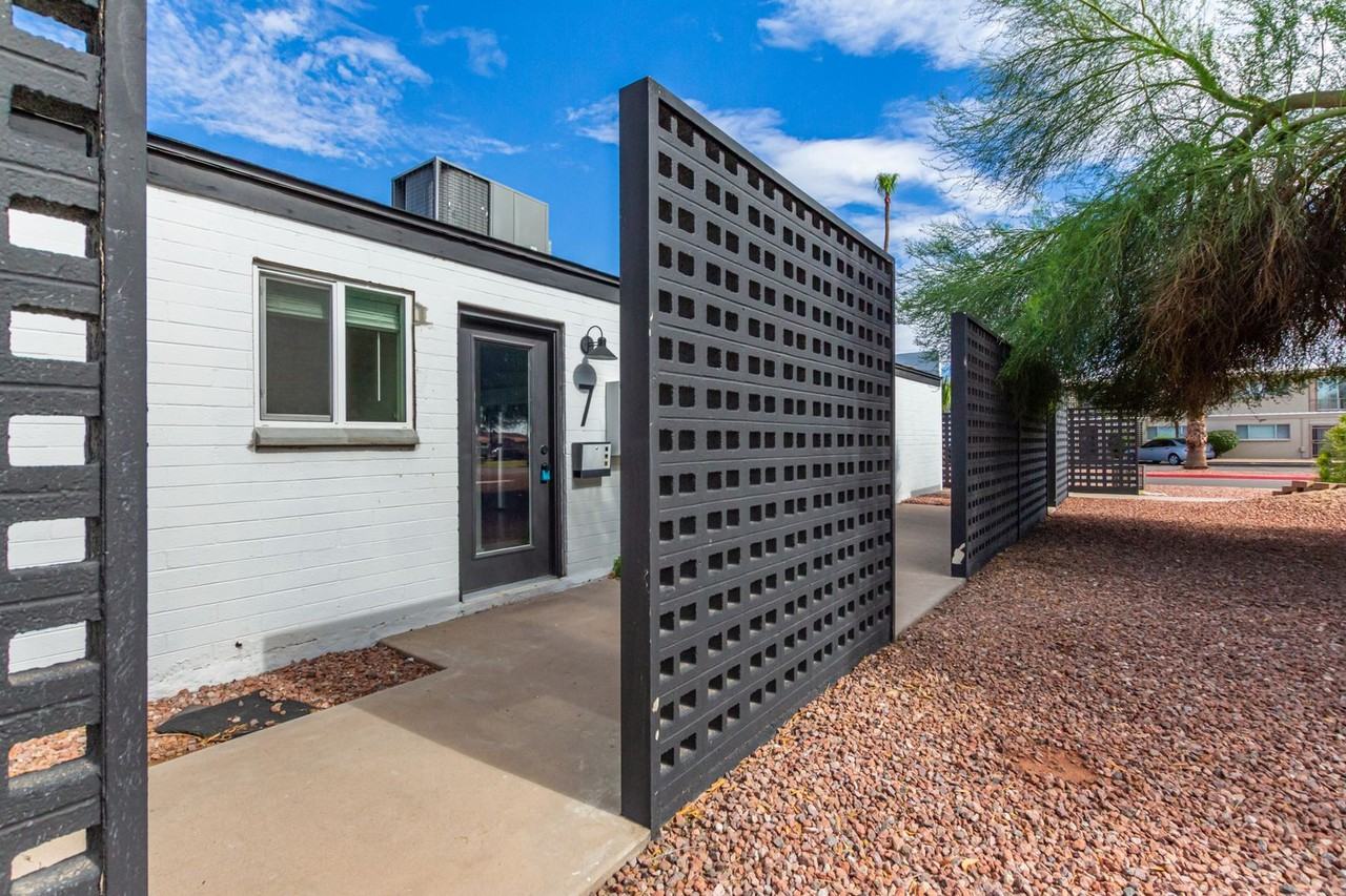 The Huntington - Photo 2 of 36