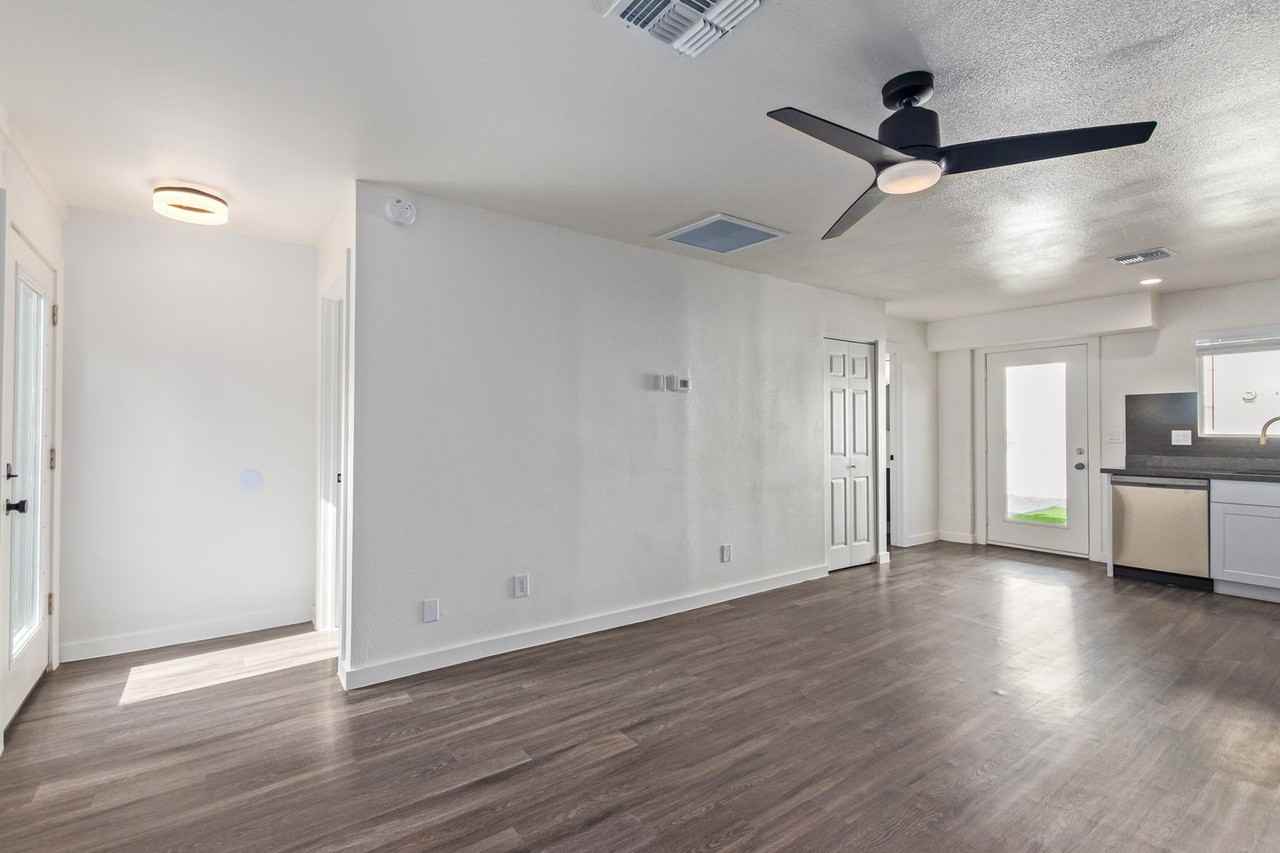 The Huntington - Photo 5 of 36