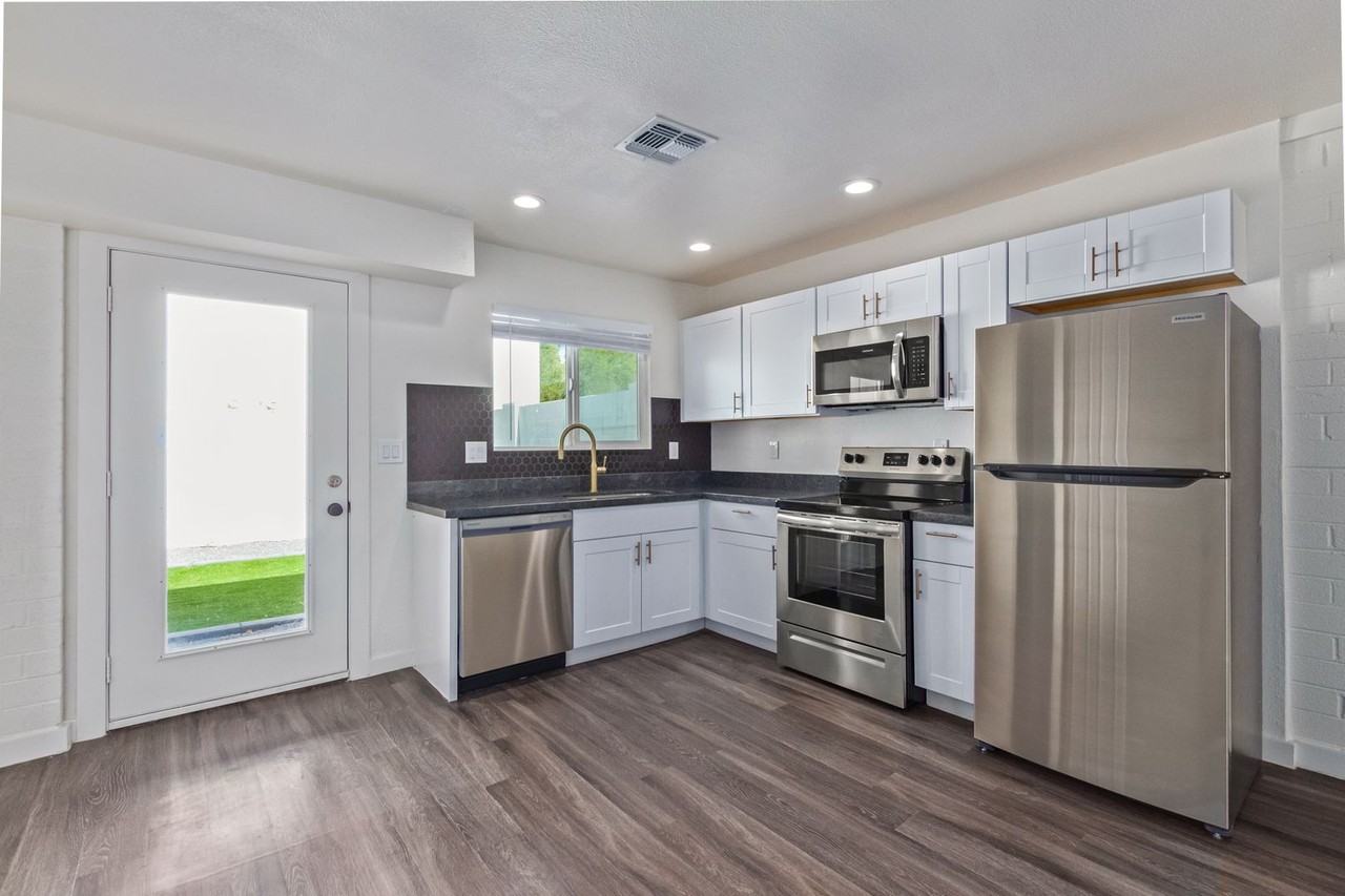 The Huntington - Photo 6 of 36