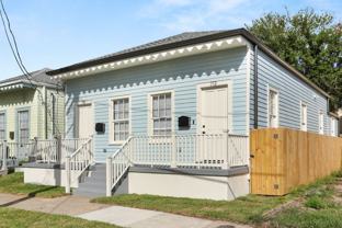713-15 Valence - Photo 1 of 1