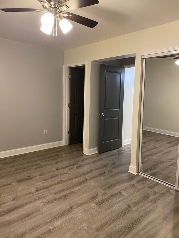 425 8th Ave Se - Photo 7 of 21