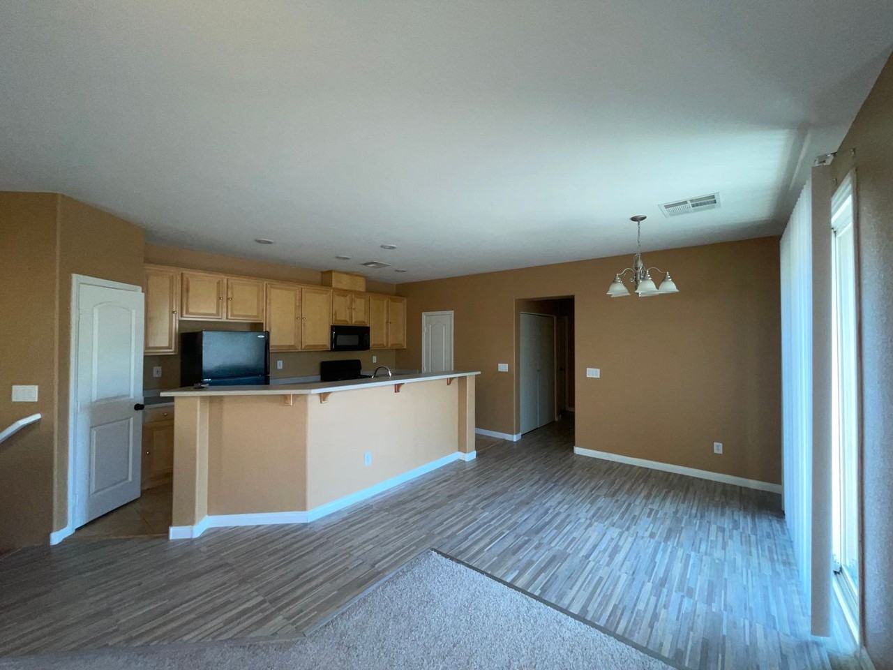 6170 Calm Breeze Avenue #101 - Photo 4 of 12