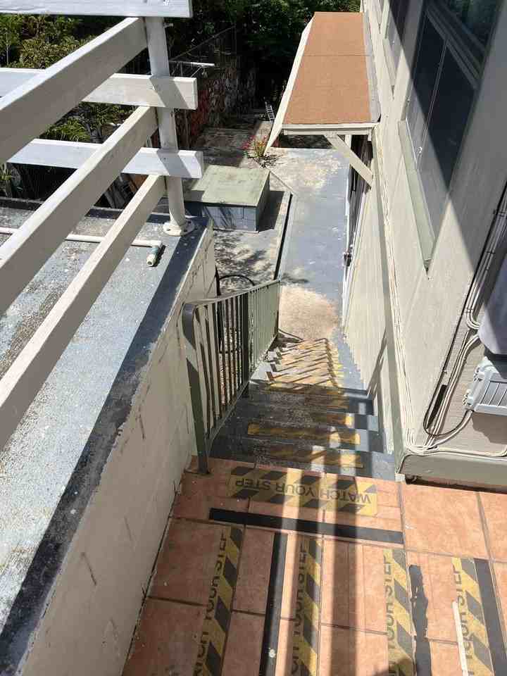 1732 Gulick Ave - Photo 2 of 15